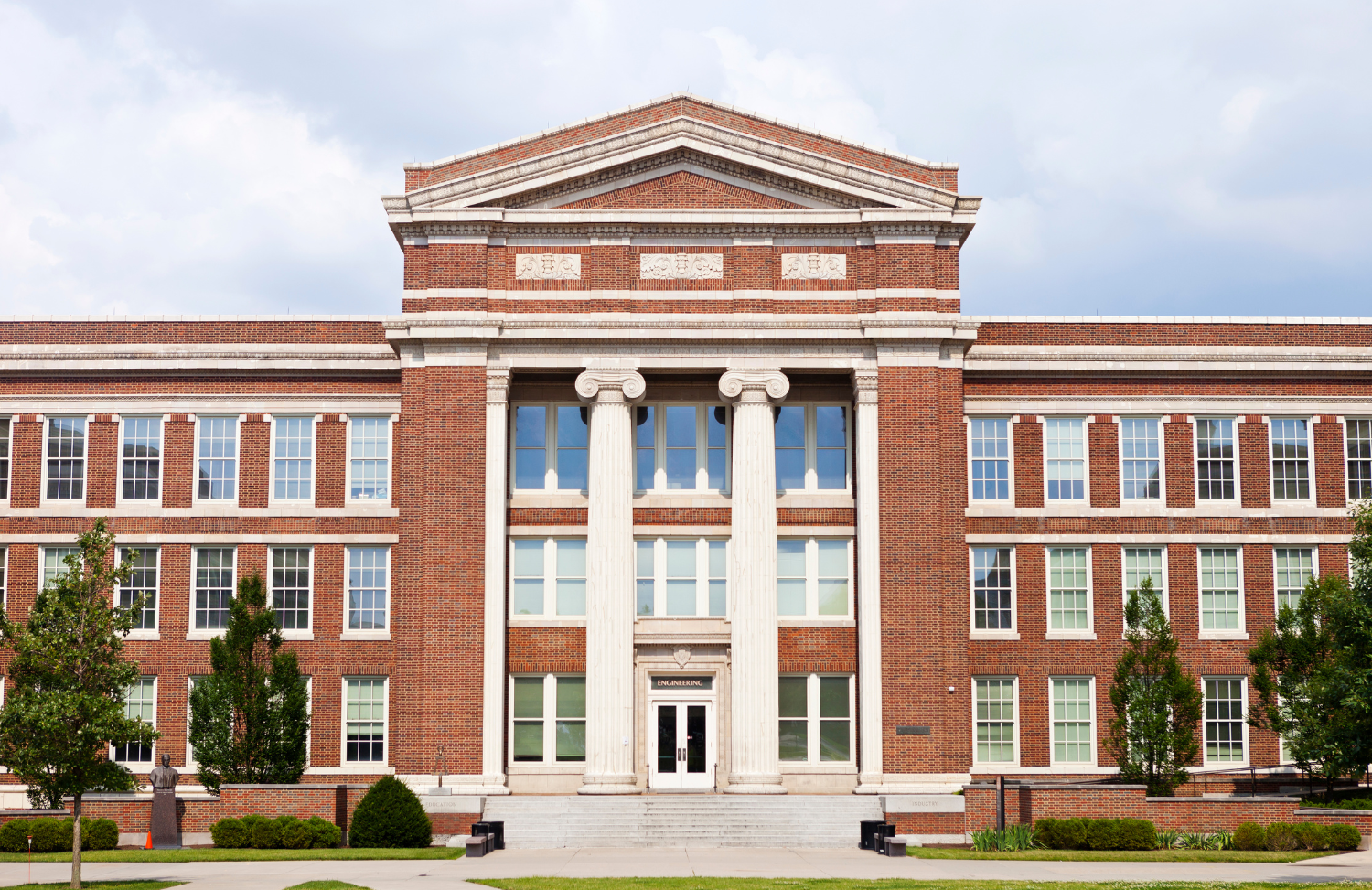 Interactive Virtual Campus